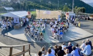 pubblico panoramica copia