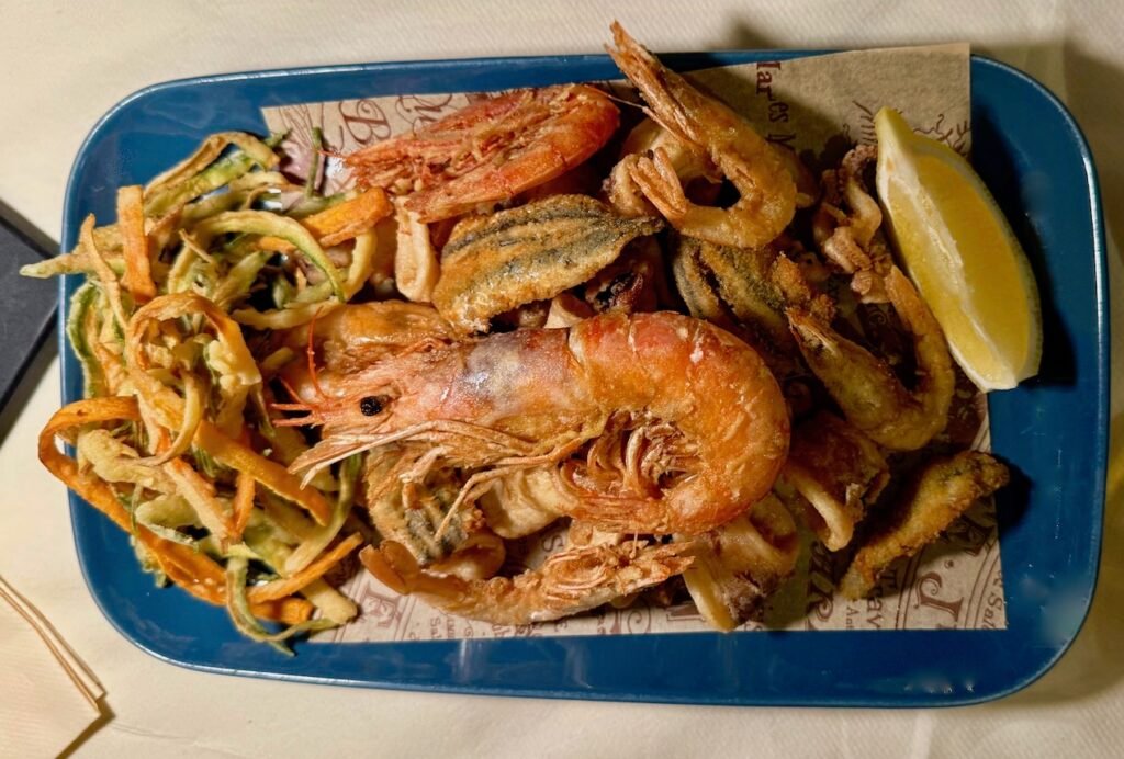 Le Tavole del Mangiarbene: Osteria della Triglia a Genova image 3