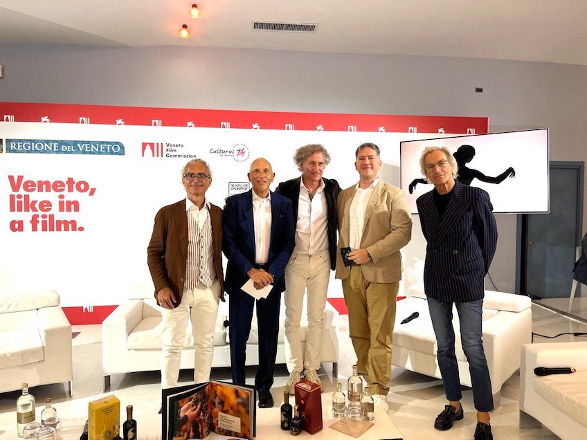 63be07cb 7f79 7494 c277 fdaf27434a0f