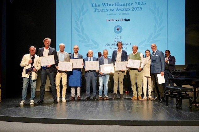 a9ab510a f6a8 dbca 9181 21a8f1691fcb 2