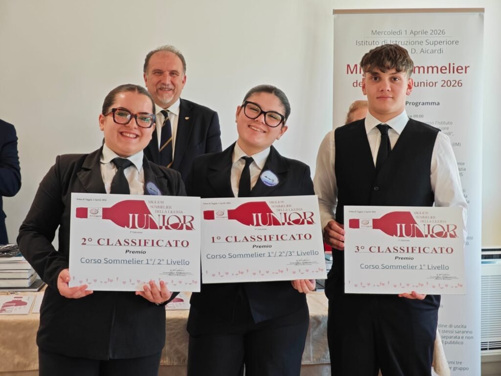 primi tre classificati sezioni terze e quarte (foto pubblicabile in quanto sotto approvazione parentale)