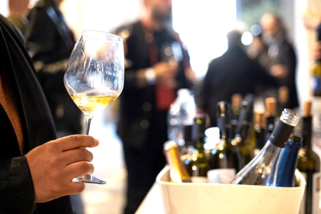 GIUGNO IN CANTINA CON VITE IN RIVIERA degustazione