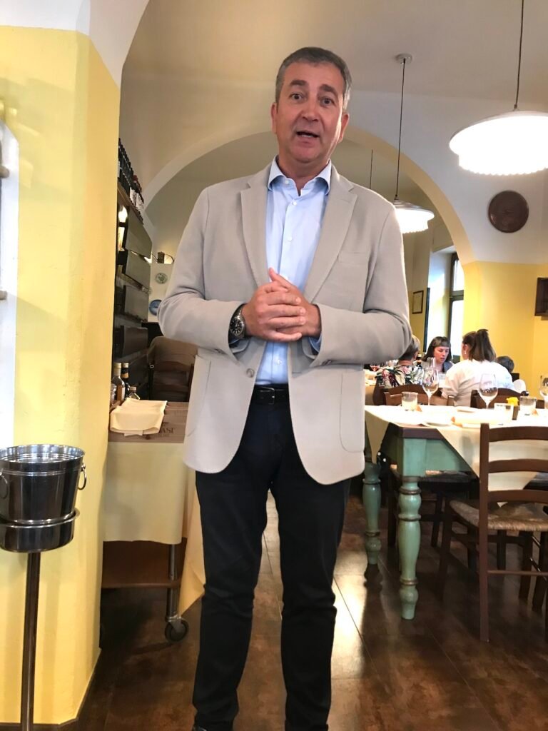 I pregiati vini di Cascina Chicco incontrano le golositĂ del Toe Drue img 8622 copia